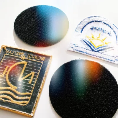 finition dos patch ecusson